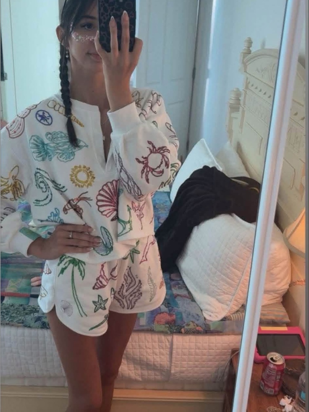 Women’s White Ocean Life Seashell Print QOS Set - Cozy Two-Piece EUC